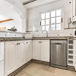 Casa Leo *