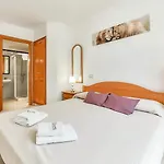 بيت للعطل Casa Leo *